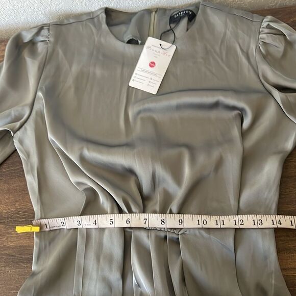 NWT PINUPART Elegant Empire Waist Long Sleeve Satin Maxi Dress - Picture 11 of 12